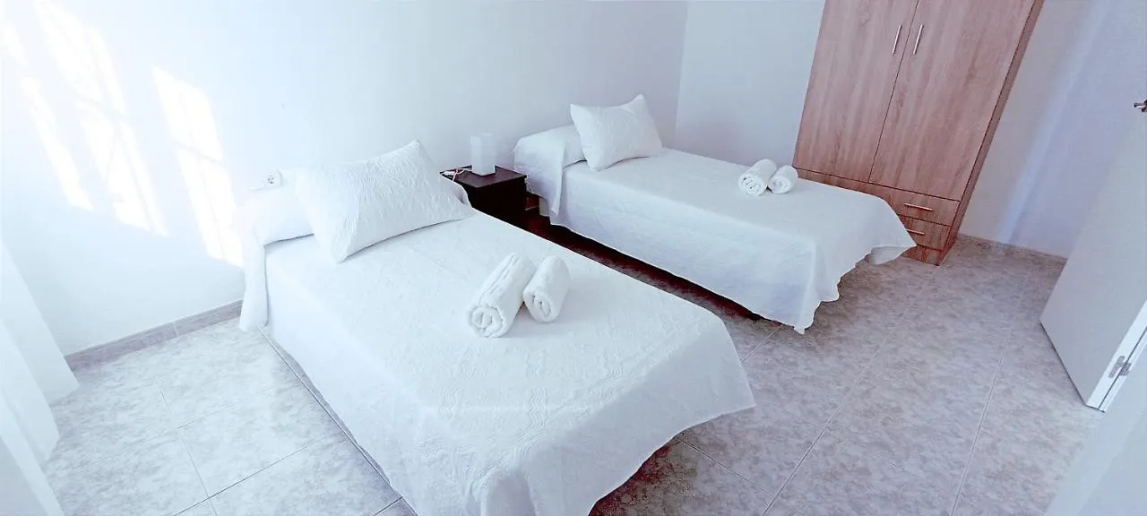 Villa Universal Beauty Resort Málaga 0*,